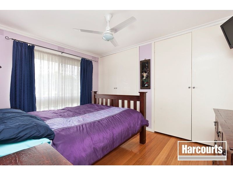 6 Cranbourne Drive, Cranbourne VIC 3977