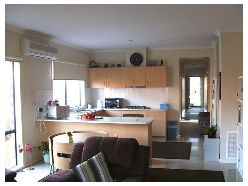 32 Bluemist Circuit, Lyndhurst VIC 3975