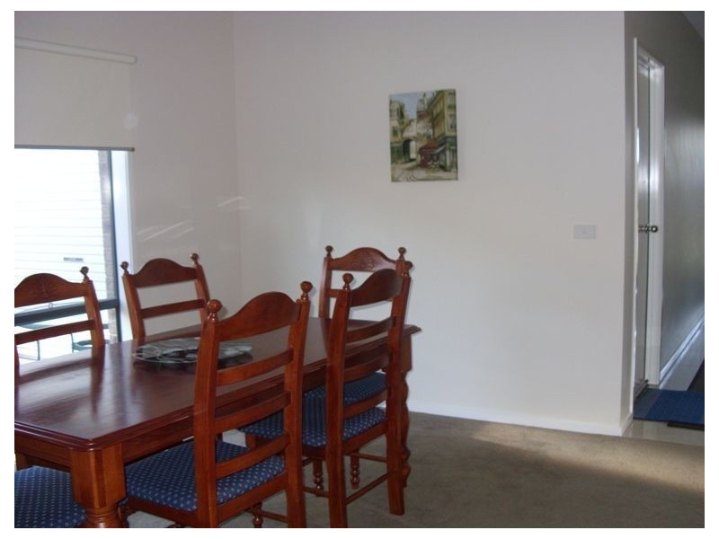 32 Bluemist Circuit, Lyndhurst VIC 3975