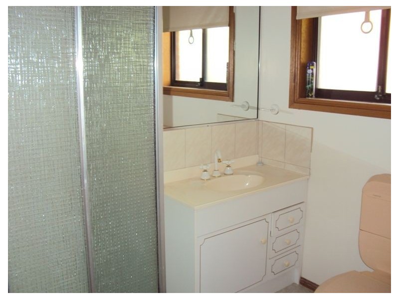 65 Waverley Park Drive, Cranbourne North VIC 3977