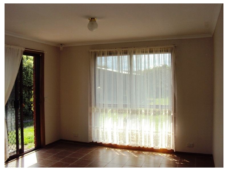 65 Waverley Park Drive, Cranbourne North VIC 3977