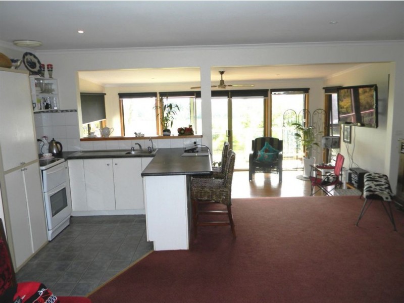27 Island View Road, The Gurdies VIC 3984