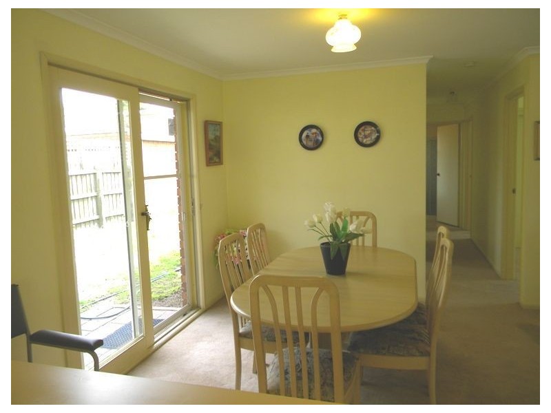 68 Elizabeth Street, Cranbourne North VIC 3977