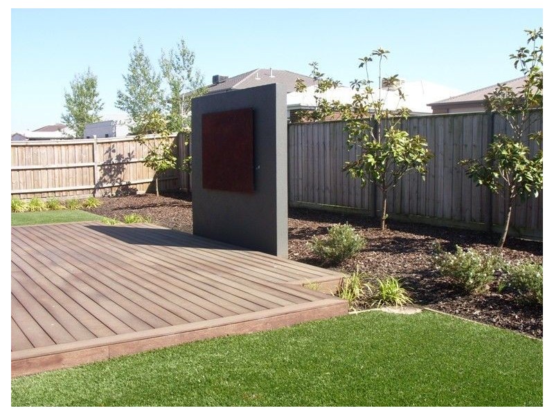 204 Linsell Blvd, Cranbourne East VIC 3977