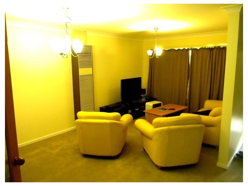 2/120 Camms Road, Cranbourne VIC 3977