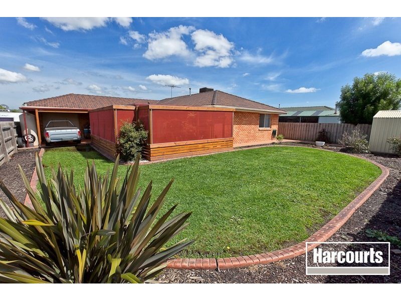 12 Kells Close, Cranbourne East VIC 3977