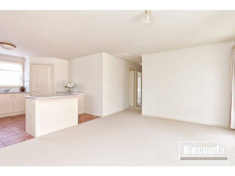 26 Genoa Way, Cranbourne West VIC 3977