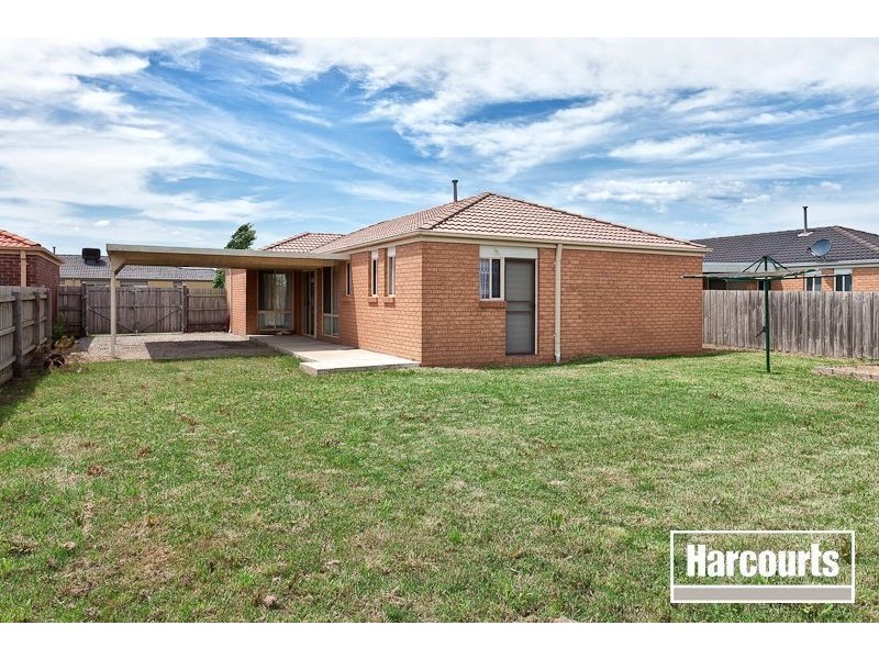 26 Genoa Way, Cranbourne West VIC 3977
