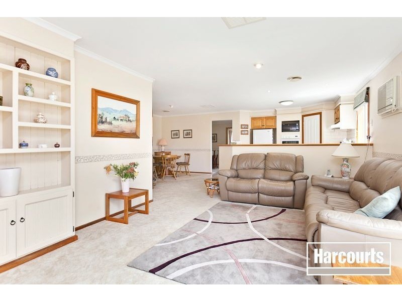 14 Eric Court, Langwarrin VIC 3910