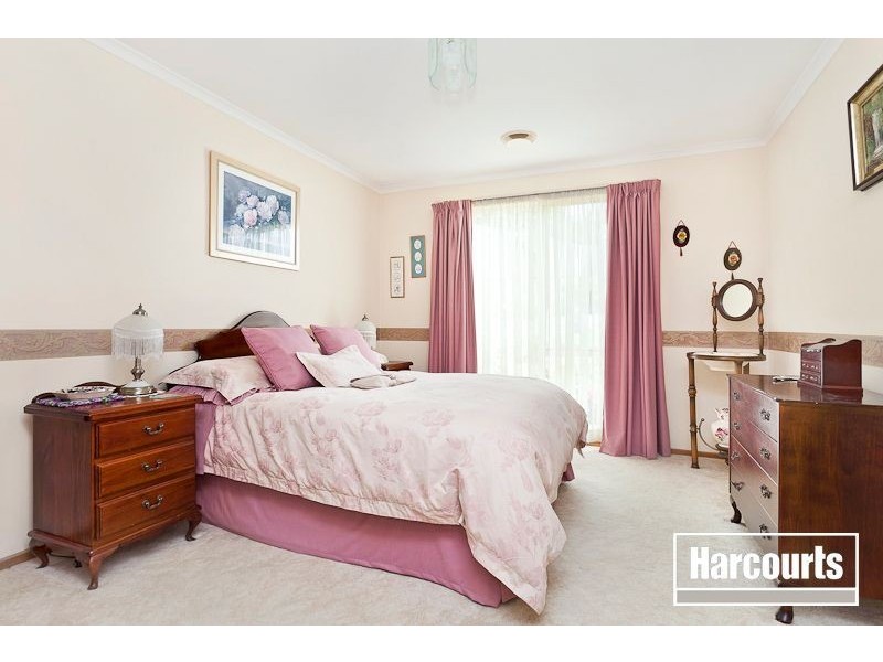 14 Eric Court, Langwarrin VIC 3910