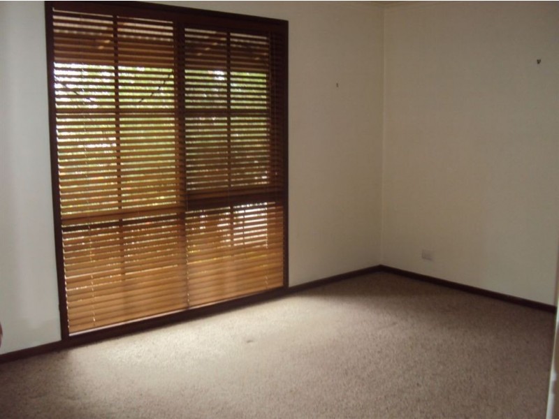 8 Bluff Road, Cannons Creek VIC 3977