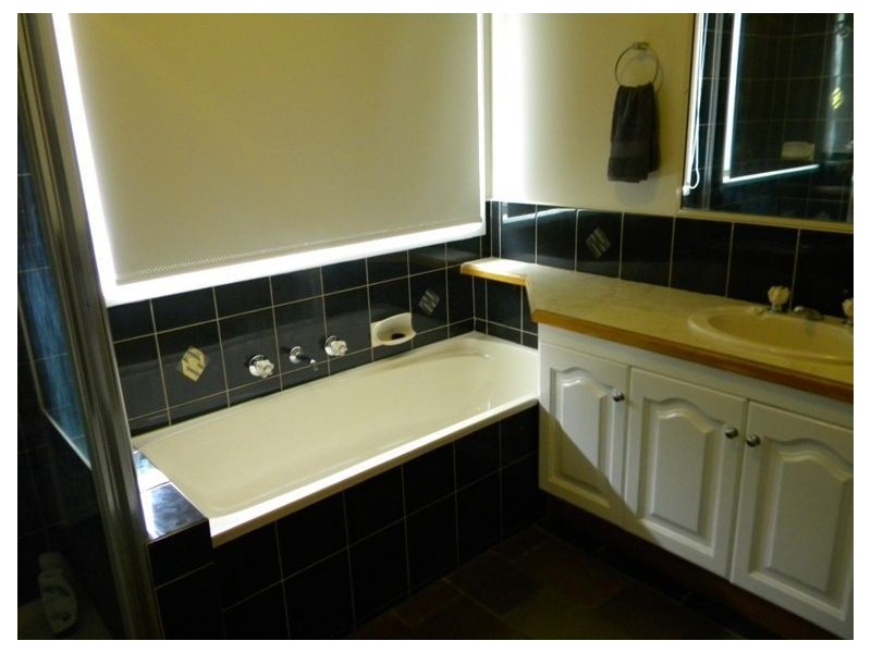 83 Lesdon Avenue, Cranbourne VIC 3977