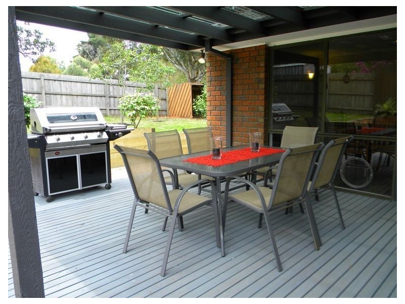 83 Lesdon Avenue, Cranbourne VIC 3977