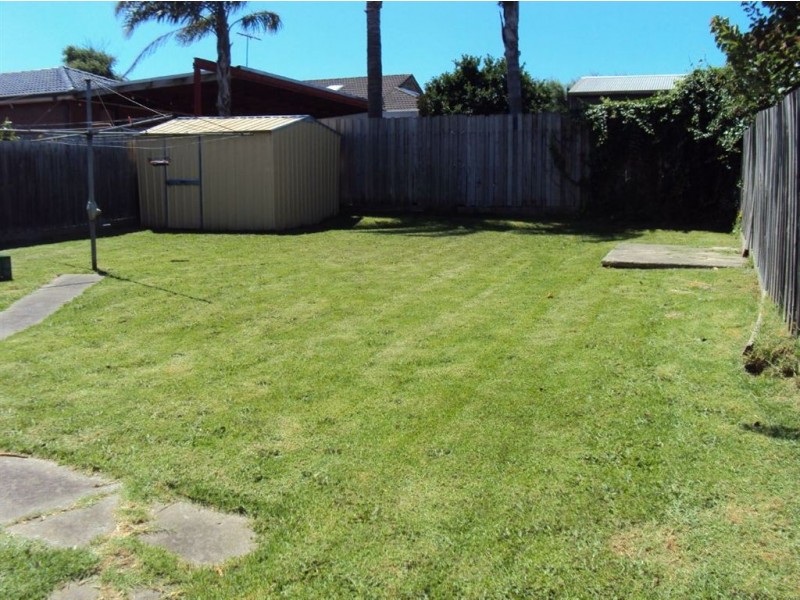 2/4 Philip Street, Hallam VIC 3803