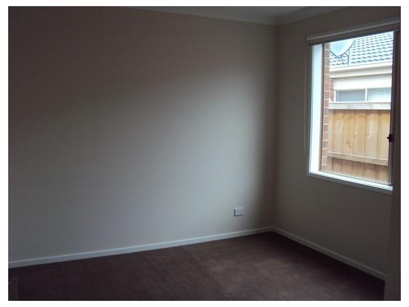 29 Evesham Street, Cranbourne North VIC 3977