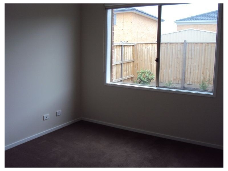 29 Evesham Street, Cranbourne North VIC 3977