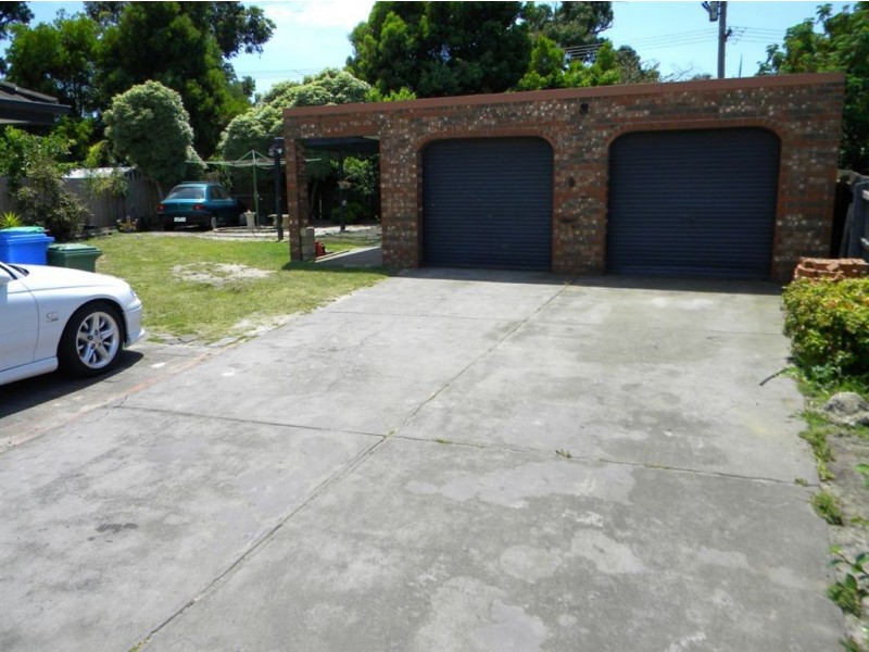 6 Marsden Court, Cranbourne North VIC 3977