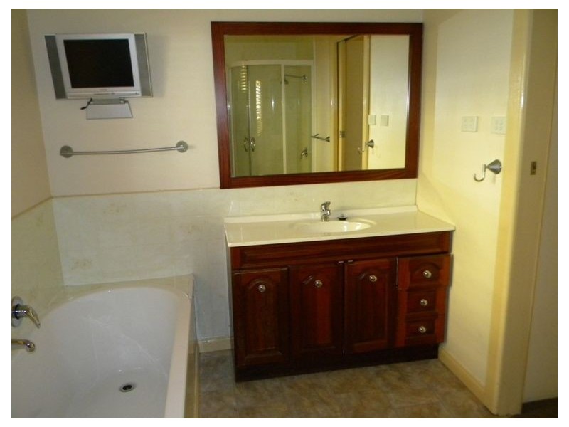 22 Mickle Street, Tooradin VIC 3980