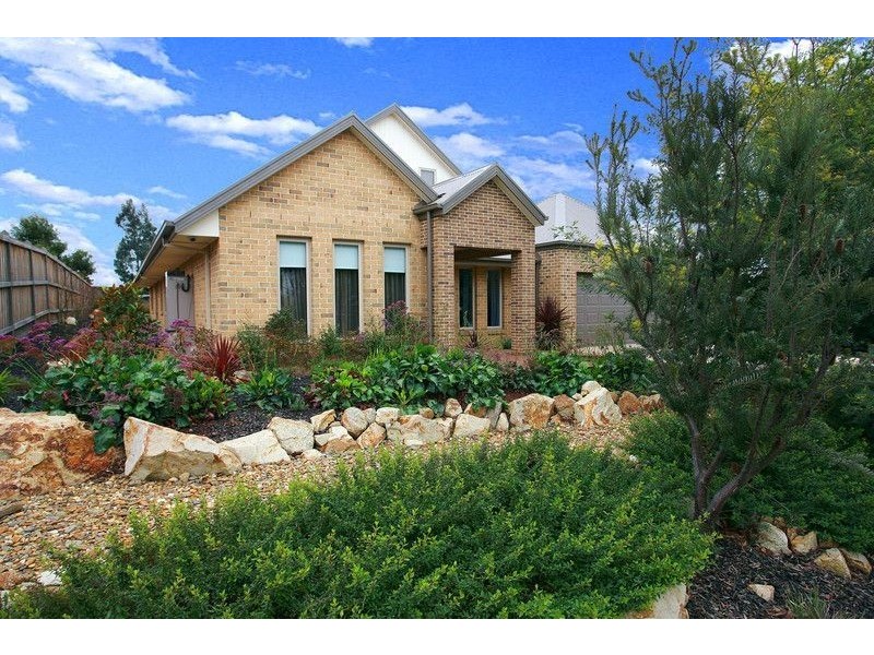 12 Botanic Ridge, Cranbourne South VIC 3977