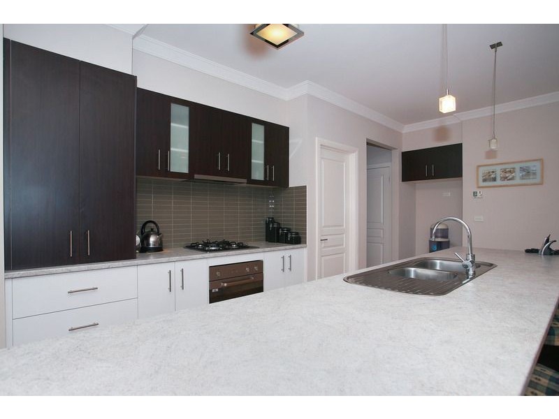 12 Botanic Ridge, Cranbourne South VIC 3977