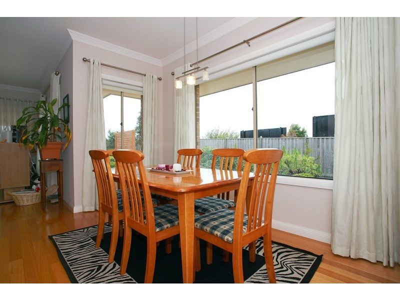 12 Botanic Ridge, Cranbourne South VIC 3977