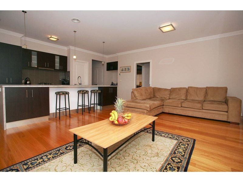 12 Botanic Ridge, Cranbourne South VIC 3977