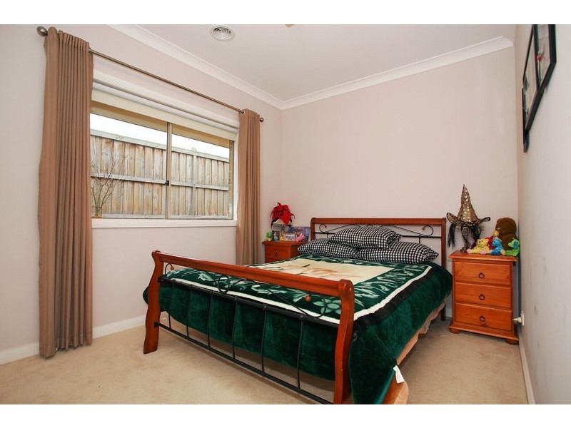 12 Botanic Ridge, Cranbourne South VIC 3977