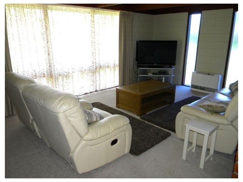 53 Spring Road, Junction Village VIC 3977