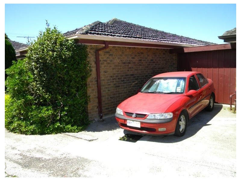 2/56 Hammond Road, Dandenong VIC 3175