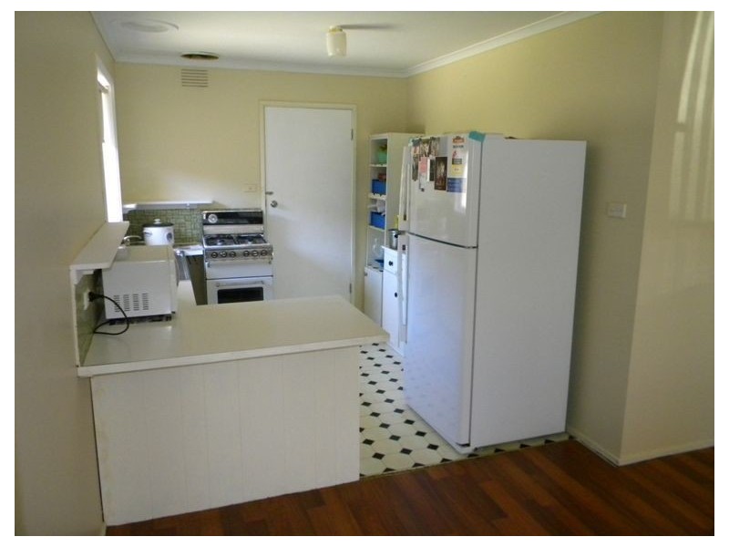 2/56 Hammond Road, Dandenong VIC 3175