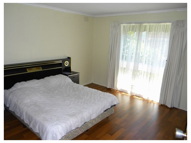 2/56 Hammond Road, Dandenong VIC 3175