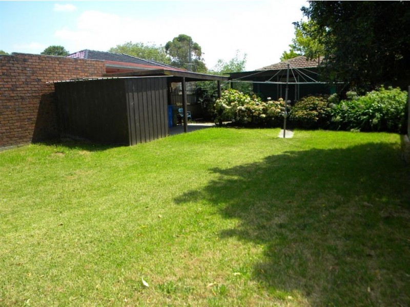 1/38 Lyall Street, Cranbourne VIC 3977