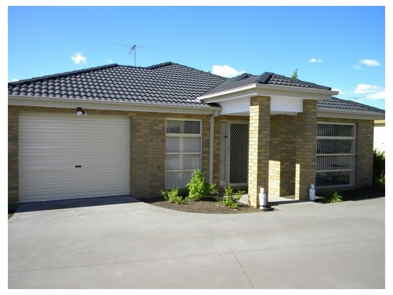 14/95-101 Breens Road, Cranbourne West VIC 3977