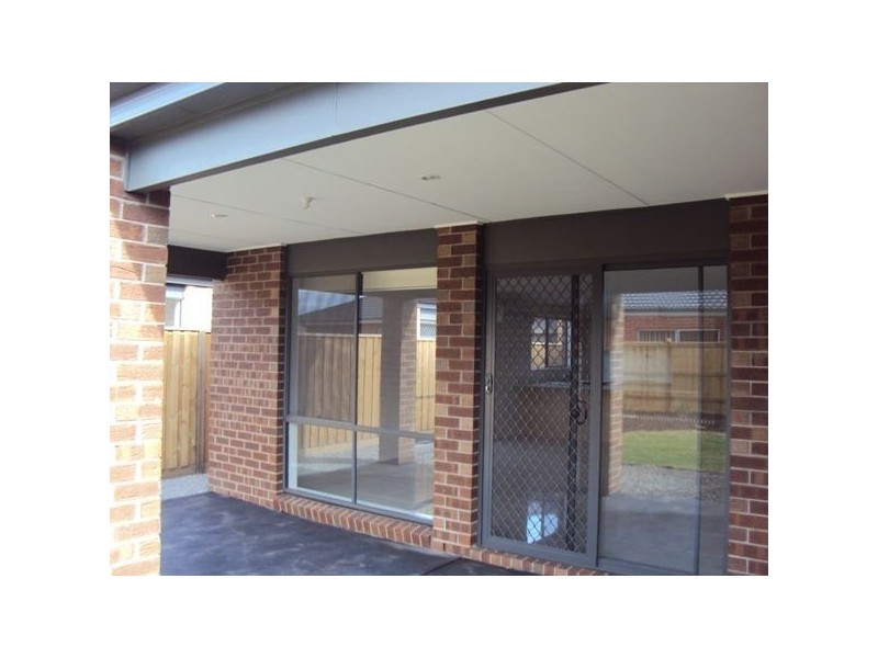 132 William Thwaites Blvd, Cranbourne VIC 3977