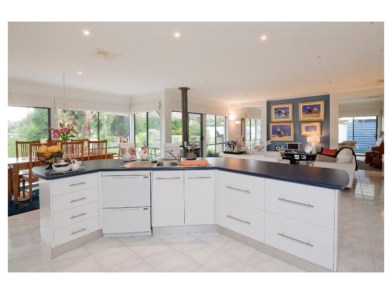 223 Smiths Lane, Cranbourne South VIC 3977