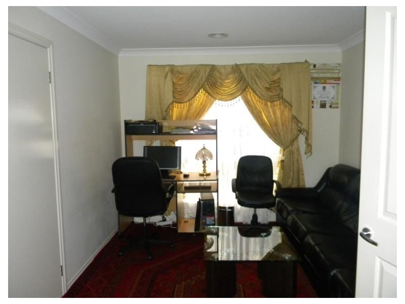 113 Rosebank Drive, Cranbourne North VIC 3977