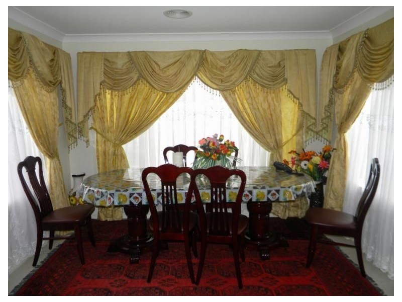 113 Rosebank Drive, Cranbourne North VIC 3977