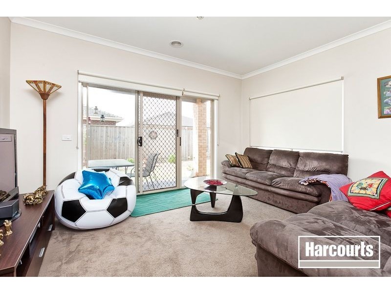 26 Bluemist Circuit, Lyndhurst VIC 3975