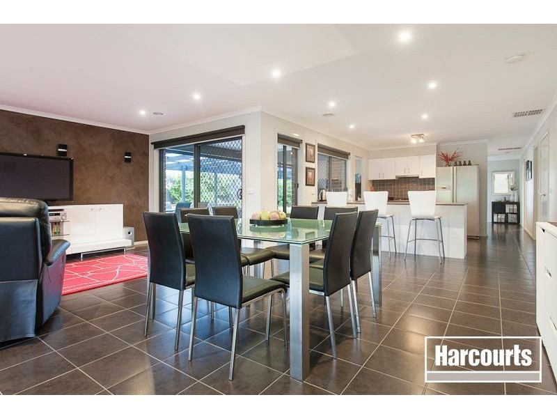 3 Carmody Court, Cranbourne VIC 3977