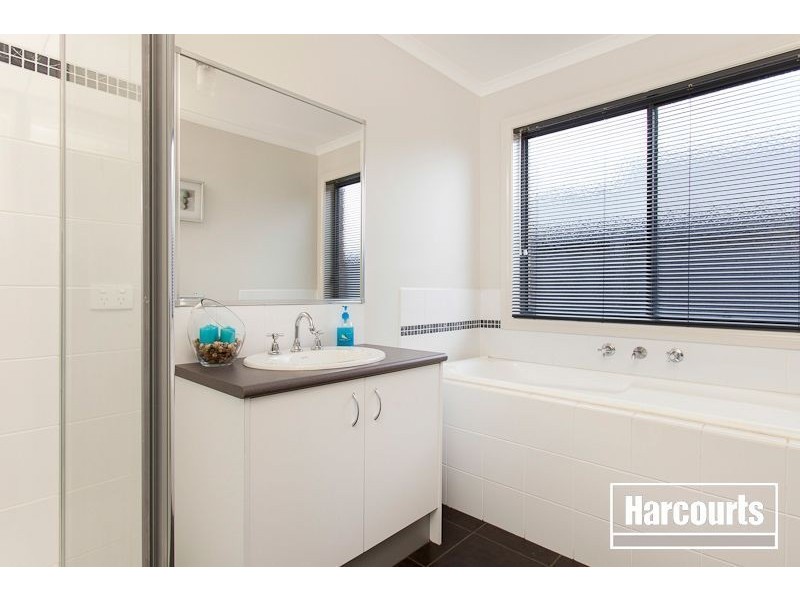 3 Carmody Court, Cranbourne VIC 3977