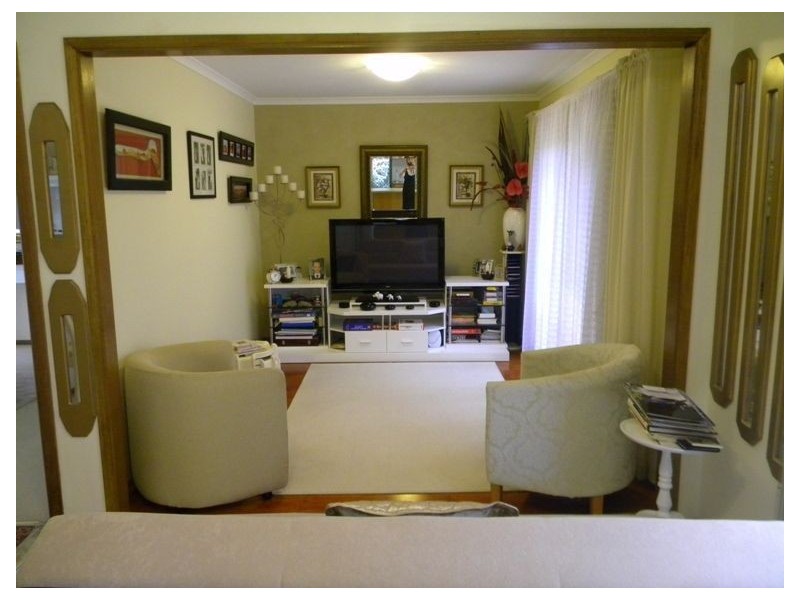 18 Lobelia Court, Cranbourne North VIC 3977