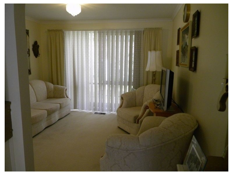 18 Lobelia Court, Cranbourne North VIC 3977