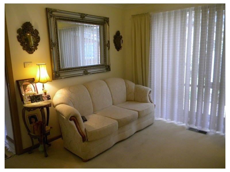 18 Lobelia Court, Cranbourne North VIC 3977