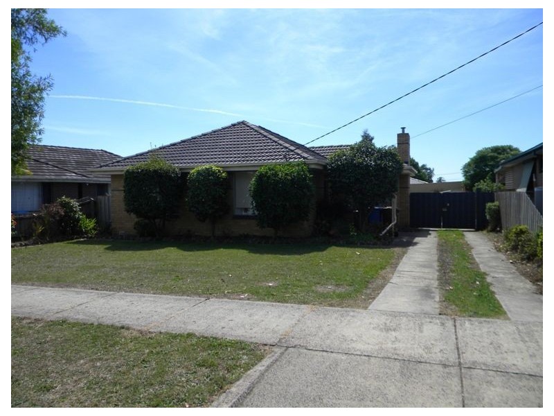 29 Bruce Street, Cranbourne VIC 3977