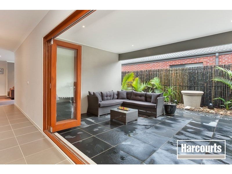 42 Island Circuit, Lyndhurst VIC 3975