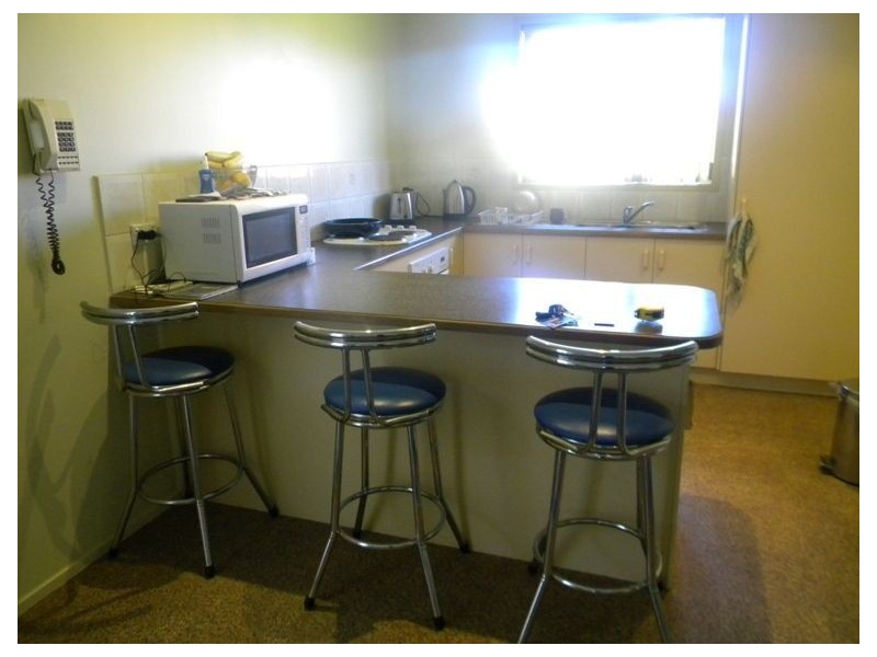 16 Forsyth Court, Cranbourne North VIC 3977