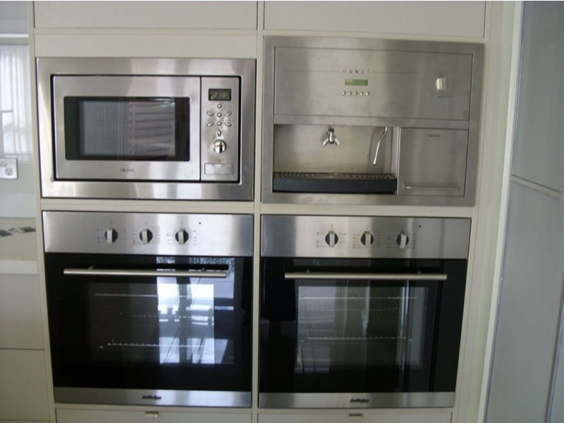 6 Torney Street, Cranbourne East VIC 3977