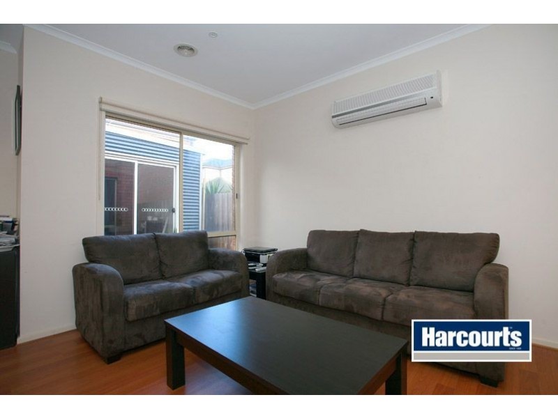 34 Kirren Close, Cranbourne VIC 3977