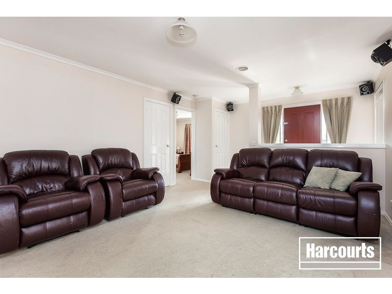 23 Kingdom Drive, Cranbourne VIC 3977