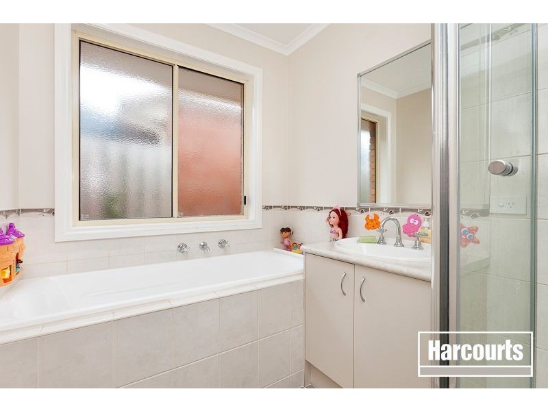 23 Kingdom Drive, Cranbourne VIC 3977